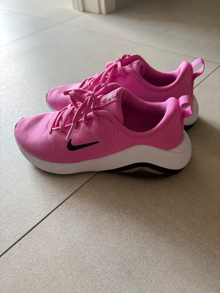Used Nike Sportschoenen bike — image 2 of 6