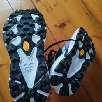 Hoka Speedgoat 7 bike d'occasion — image 3 sur 4