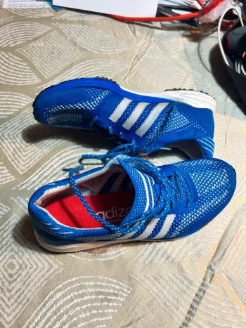 Used Adidas Running Shoes bike — image 3 of 5