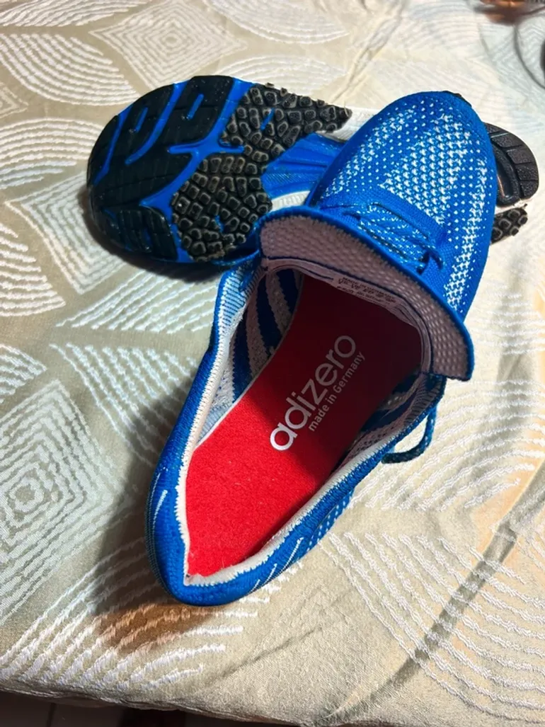 Used Adidas Running Shoes bike — image 2 of 5