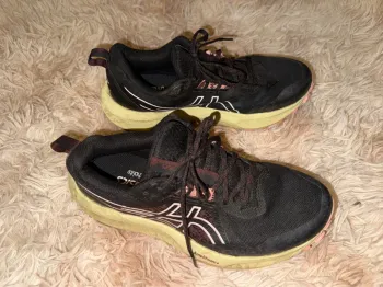 Used Asics Gel-Sonoma 8 Running Shoes