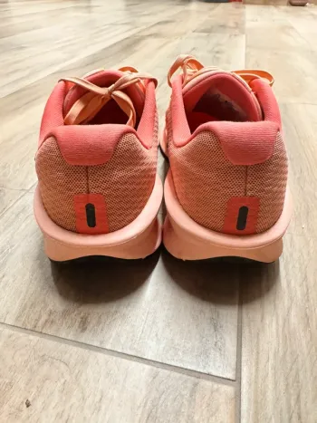 Käytetty Nike Running Shoes bike — kuva 3 / 5