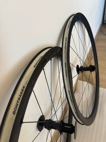 Brugt Bontrager Aeolus Pro 37 Disc 2021 bike — billede 4 af 4