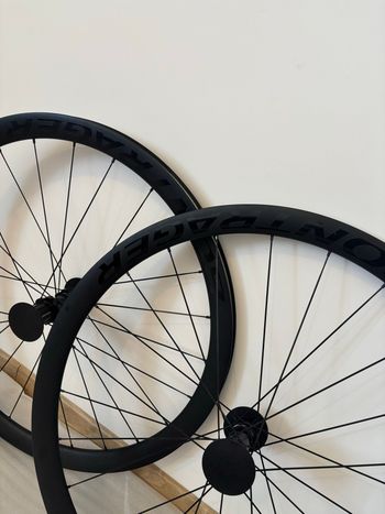 Použité Bontrager Aeolus Pro 37 Disc 2021 Wheels