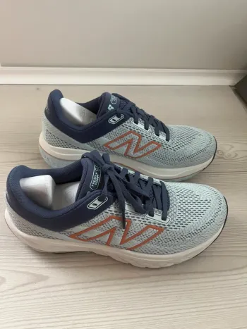 New Balance Fresh Foam 860 bike d'occasion — image 4 sur 6