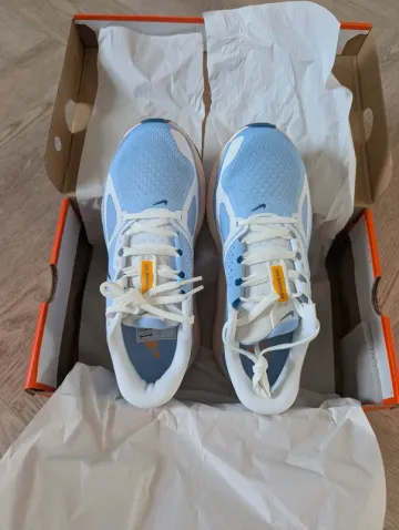 Brugt Transition Structure Plus Running Shoes