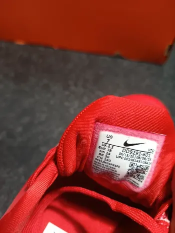 Nike Scarpe Unisex bike d'occasion — image 4 sur 15