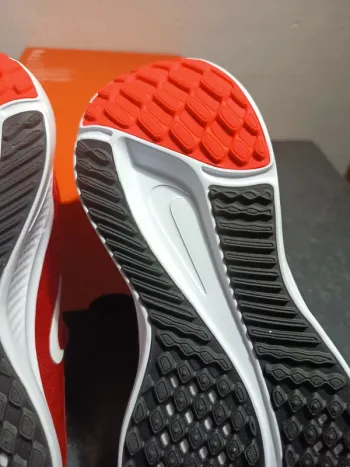 Nike Scarpe Unisex bike d'occasion — image 11 sur 15