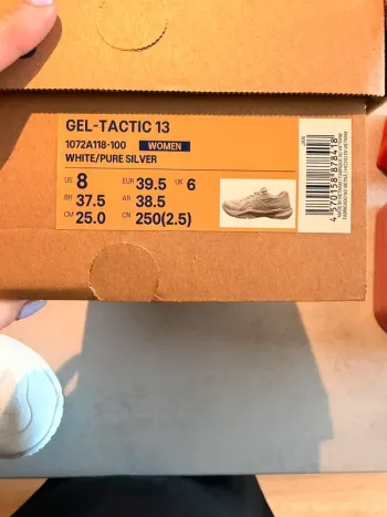 Asics Gel Tactic 13 bike d'occasion — image 4 sur 5