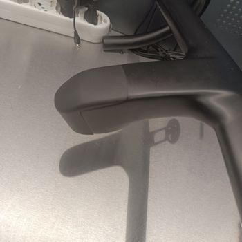 Used Trek Madone Gen 8 Integrated Handlebar Cockpit