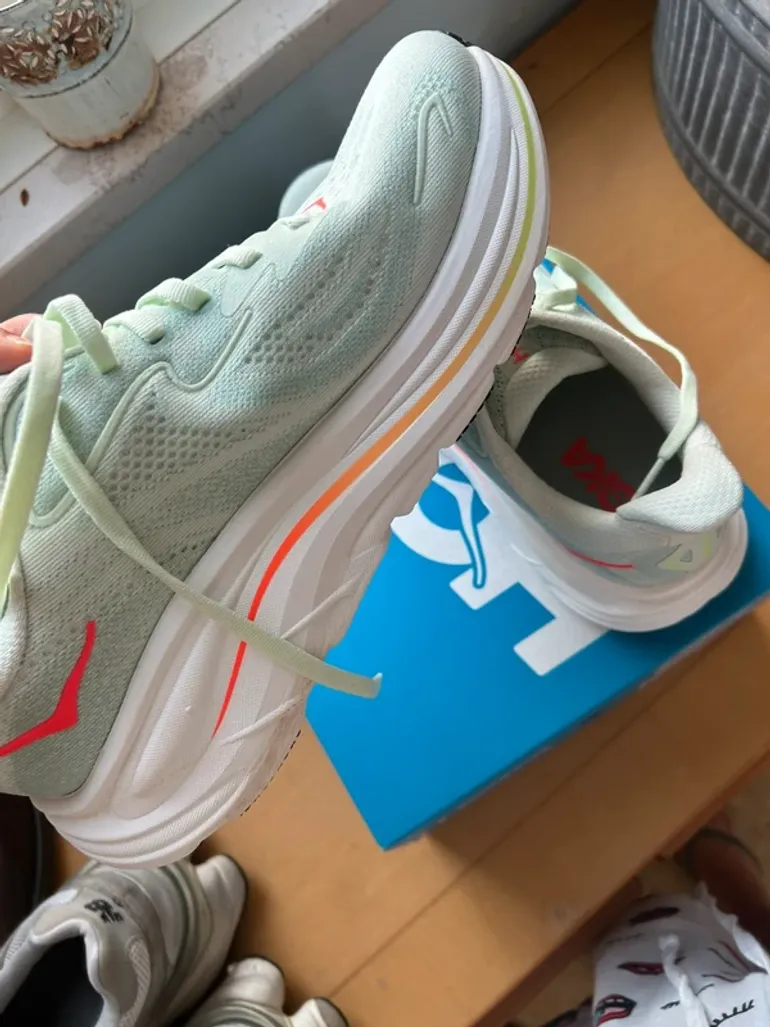 Used Hoka Clifton 10 bike — image 2 of 4