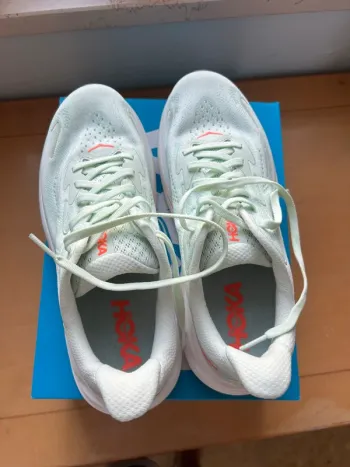 Used Hoka Clifton 10 Running Shoes