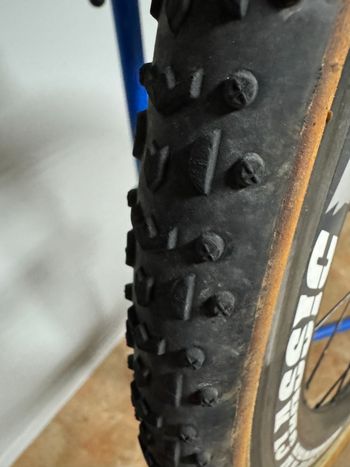 Used American Classic Carbon 700c Wheelset with Dura-Ace Cassette & Challenge Grifo Tires bike — image 22 of 24