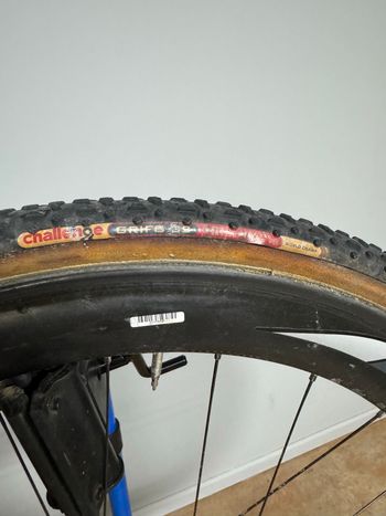 Used American Classic Carbon 700c Wheelset with Dura-Ace Cassette & Challenge Grifo Tires bike — image 21 of 24