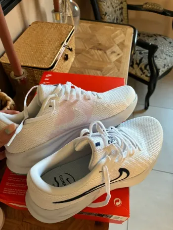 Used Nike Run Defy bike — image 2 of 4