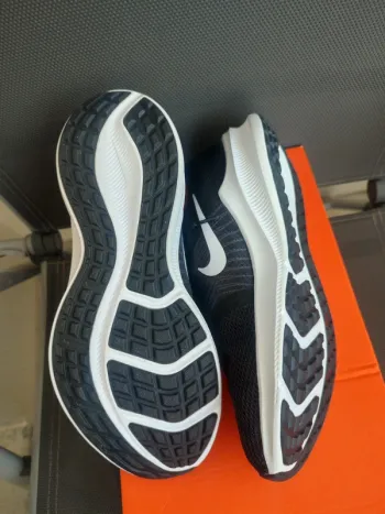 Used Nike Downshifter 11 bike — image 4 of 4
