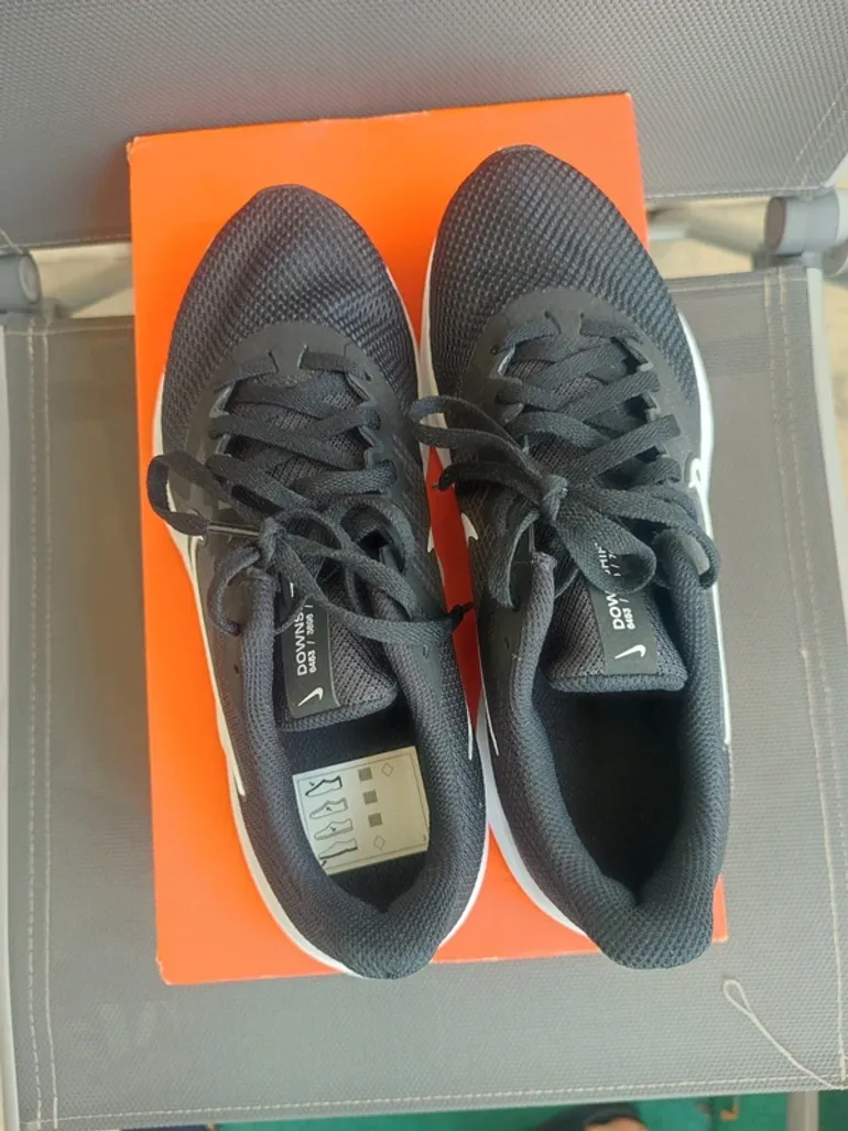 Used Nike Downshifter 11 bike — image 3 of 4
