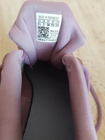 Used Adidas Scarpe da ginnastica bike — image 5 of 5
