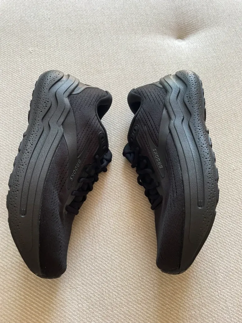 Käytetty Brooks Running Shoes bike — kuva 4 / 10