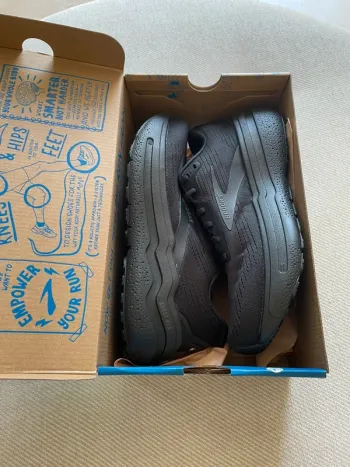 Käytetty Brooks Running Shoes bike — kuva 2 / 10