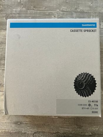 Shimano CS-M5100 11-42 2026 Drivetrain & Pedals d'occasion