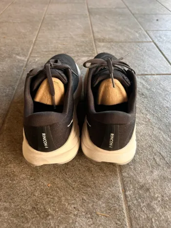 Tweedehands Hoka Rincon 4 bike — afbeelding 4 van 9