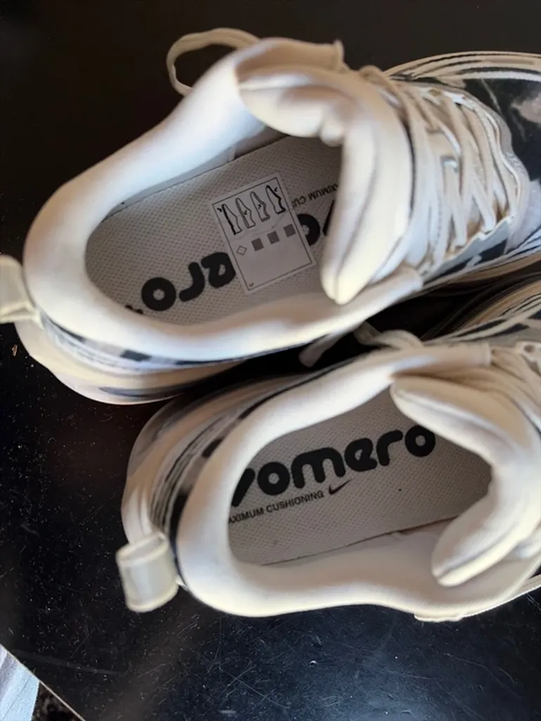 Used Nike Vomero Plus SE 2026 bike — image 3 of 7
