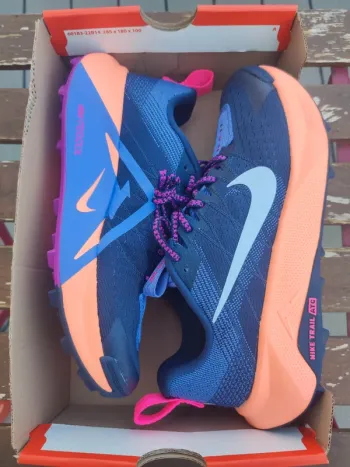 Used Orange ReactX Wildhorse 10 Running Shoes