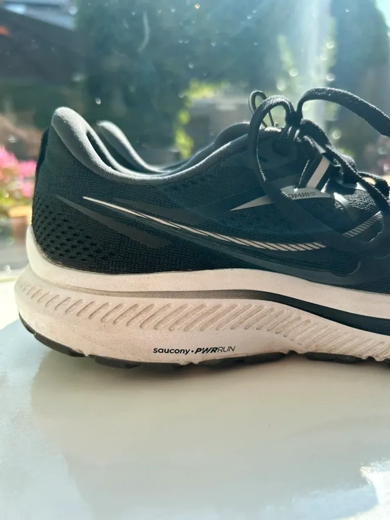 Używany Saucony PWR Run bike — zdjęcie 2 z 5
