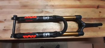Used Fox Racing Shox FOURCHE FOX 36 FACTORY GRIP2 bike — image 1 of 5