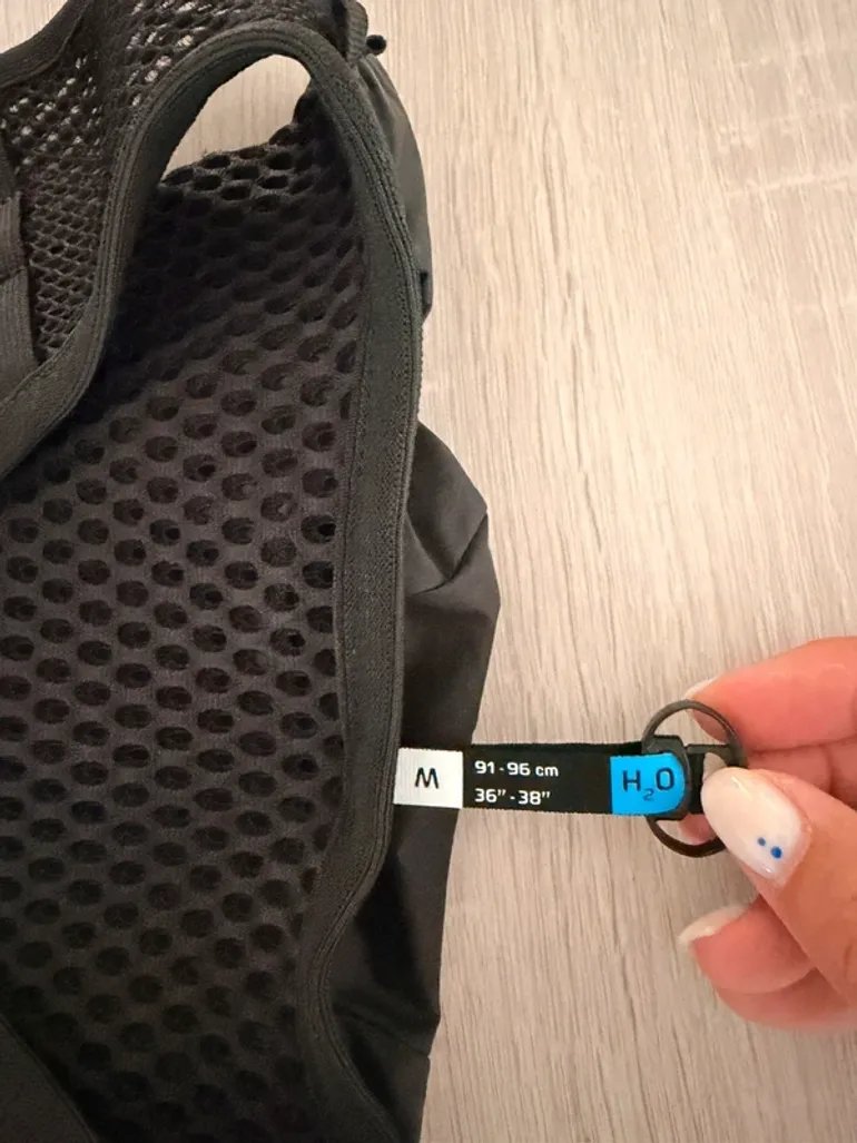 Salomon Hydration Vest bike de segunda mano — imagen 4 de 7