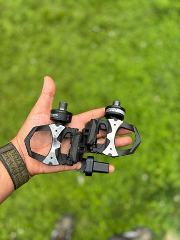 Použité Favero Assioma Duo Power Meter Pedals Drivetrain & Pedals