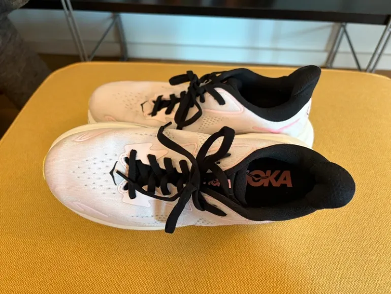 Hoka Clifton 10 bike d'occasion — image 3 sur 9