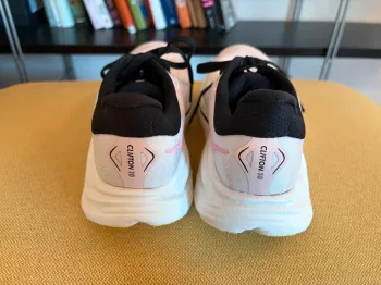 Hoka Clifton 10 bike d'occasion — image 5 sur 9
