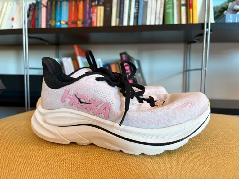 Hoka Clifton 10 bike d'occasion — image 4 sur 9