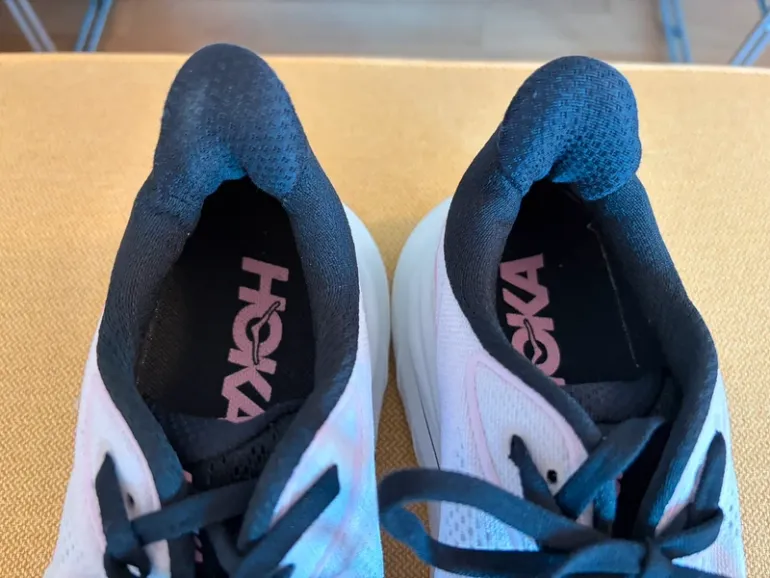 Hoka Clifton 10 bike d'occasion — image 8 sur 9