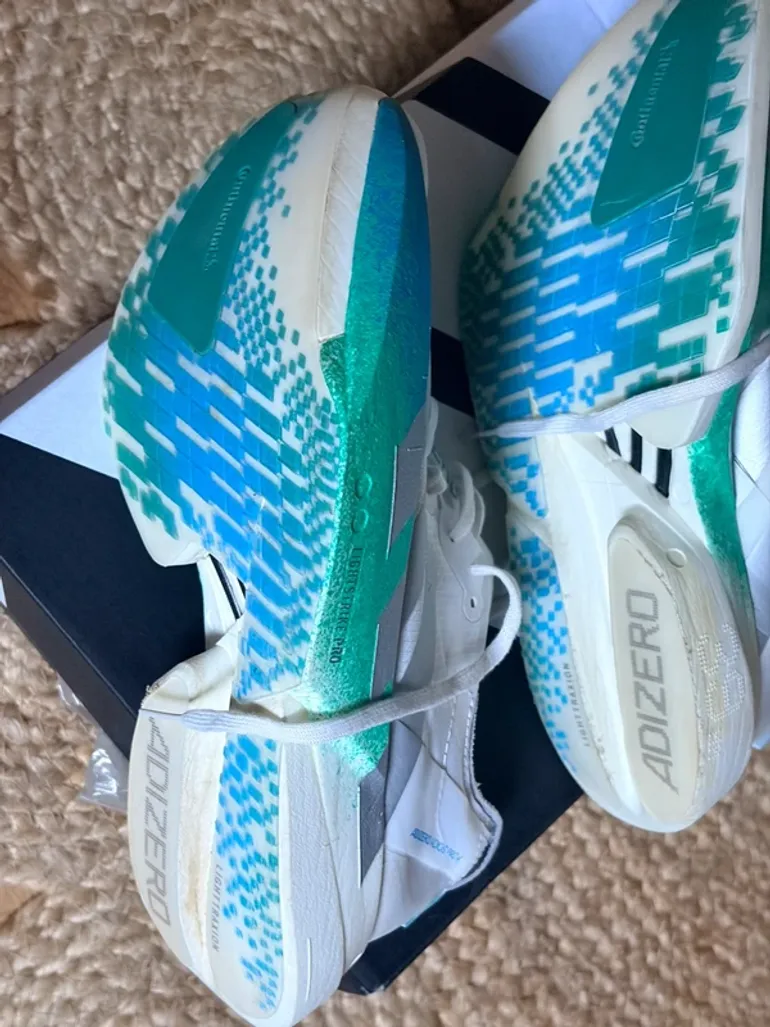 Käytetty Adidas Adizero Adios Pro 3 bike — kuva 2 / 6