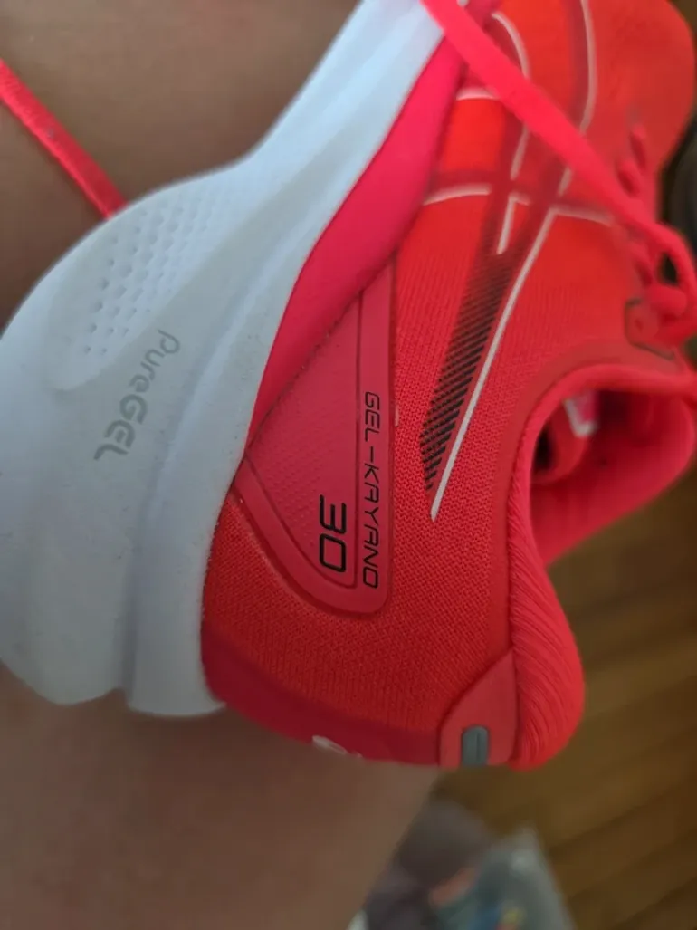 Tweedehands Asics Gel Kayano 30 bike — afbeelding 7 van 9