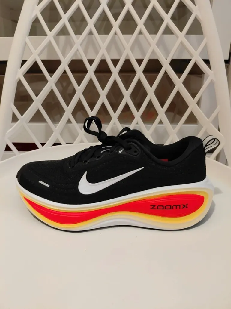 Tweedehands Nike Vomero Plus bike — afbeelding 3 van 12