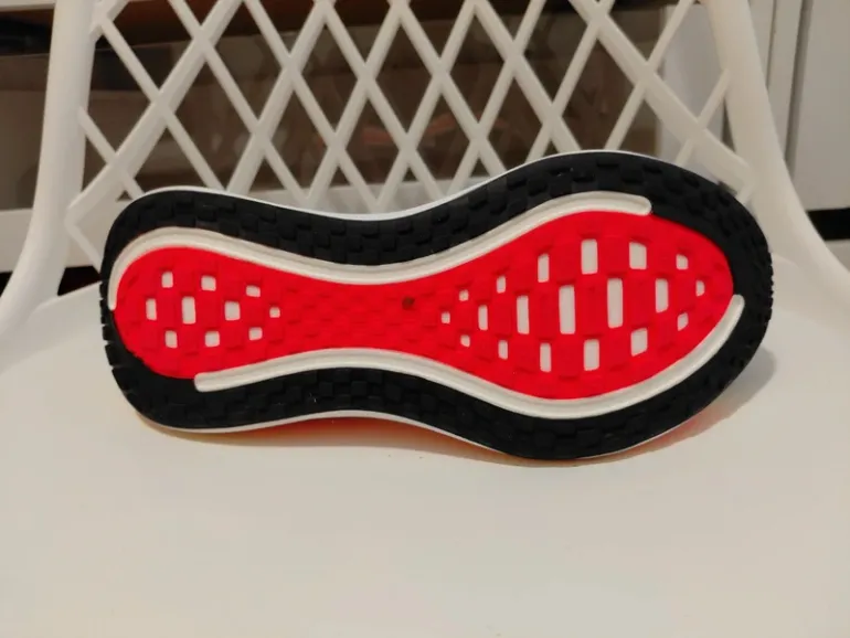 Tweedehands Nike Vomero Plus bike — afbeelding 8 van 12