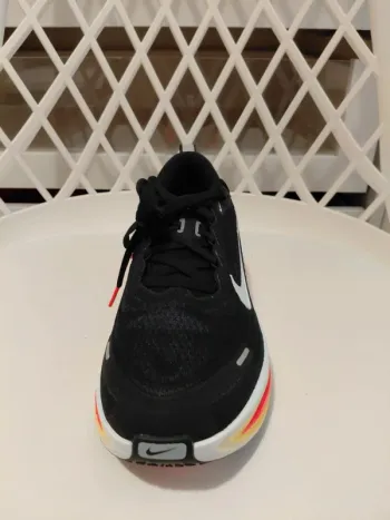 Tweedehands Nike Vomero Plus bike — afbeelding 6 van 12