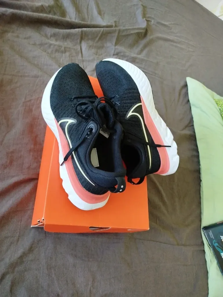 Käytetty Nike React Infinity Flyknit bike — kuva 2 / 7