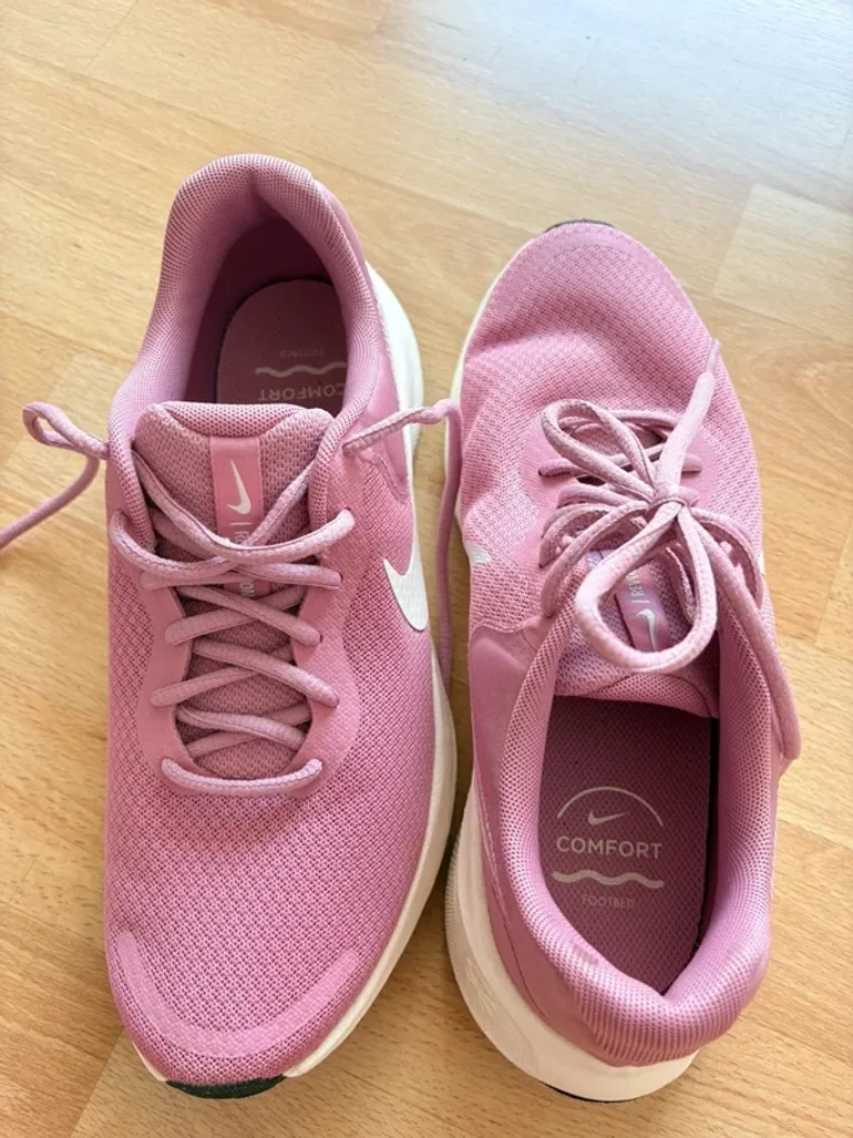 Used Nike Laufschuhe bike — image 5 of 6