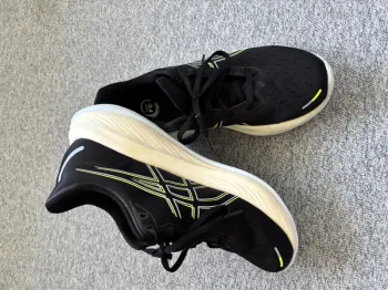 Brugt Asics Running Shoes Running Shoes