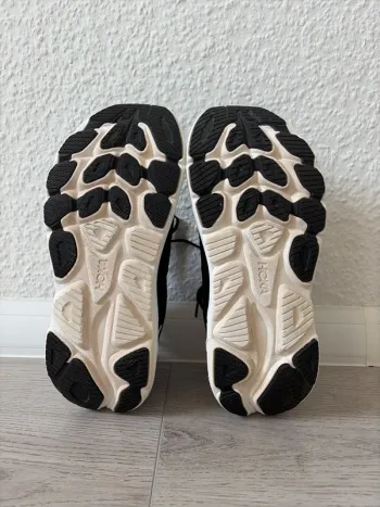 Used Hoka Clifton 10 bike — image 6 of 8