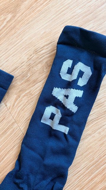 Used Pas Normal Studios Mechanism Socks 2025 bike — image 4 of 5