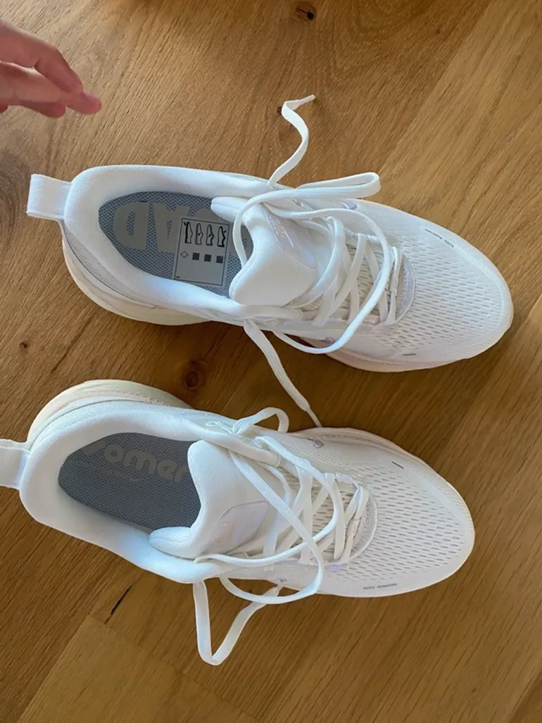 Použité Nike Vomero ZoomX bike — obrázek 7 z 7