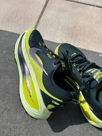Używany Nike Vomero 18 GTX Running Shoes