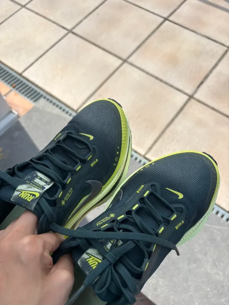 Käytetty Nike Vomero 18 GTX bike — kuva 9 / 10