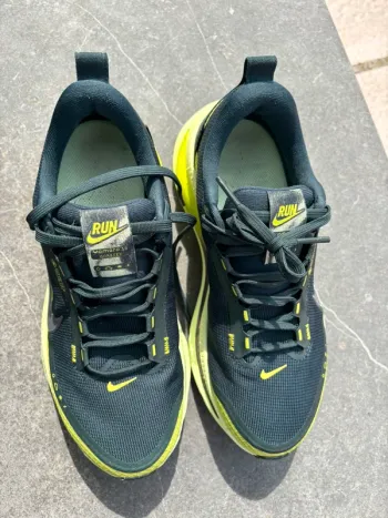 Käytetty Nike Vomero 18 GTX bike — kuva 7 / 10